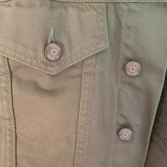 Army green cropped, slightly oversized denim jacket - Picture 3 of 3